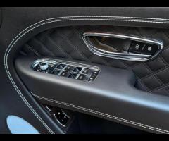 Bentley Bentayga Premium Vehicles proudly present this exceptional Bentley Bentayga 4.0 V8
A rare 7- - 40