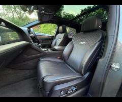 Bentley Bentayga Premium Vehicles proudly present this exceptional Bentley Bentayga 4.0 V8
A rare 7- - 42