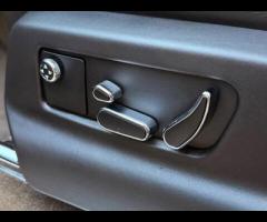 Bentley Bentayga Premium Vehicles proudly present this exceptional Bentley Bentayga 4.0 V8
A rare 7- - 44