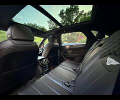 Bentley Bentayga Premium Vehicles proudly present this exceptional Bentley Bentayga 4.0 V8
A rare 7- - 48