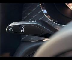 Bentley Bentayga Premium Vehicles proudly present this exceptional Bentley Bentayga 4.0 V8
A rare 7- - 59