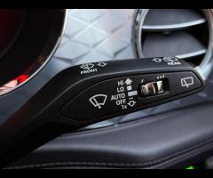 Bentley Bentayga Premium Vehicles proudly present this exceptional Bentley Bentayga 4.0 V8
A rare 7- - 61