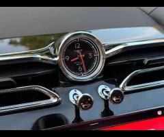 Bentley Bentayga Premium Vehicles proudly present this exceptional Bentley Bentayga 4.0 V8
A rare 7- - 70