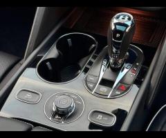 Bentley Bentayga Premium Vehicles proudly present this exceptional Bentley Bentayga 4.0 V8
A rare 7- - 72