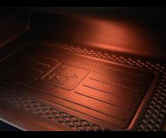 Bentley Bentayga Premium Vehicles proudly present this exceptional Bentley Bentayga 4.0 V8
A rare 7- - 75