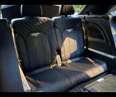 Bentley Bentayga Premium Vehicles proudly present this exceptional Bentley Bentayga 4.0 V8
A rare 7- - 76