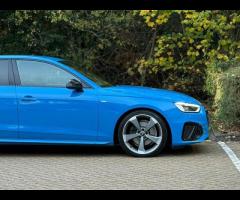 Audi A4 Premium Vehicles present this Audi A4 2.0 TFSI 40 Black Edition, combining sharp styling wit - 19