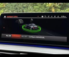 BMW 5 Series Premium Vehicles present this low mileage BMW 5 Series M Sport xDrive, the facelift mod - 51