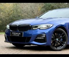 BMW 3 Series Premium Vehicles present this BMW 3 Series 320d M Sport xDrive. Finished in the M Sport - 7