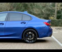 BMW 3 Series Premium Vehicles present this BMW 3 Series 320d M Sport xDrive. Finished in the M Sport - 10