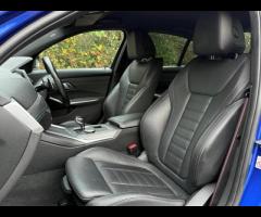 BMW 3 Series Premium Vehicles present this BMW 3 Series 320d M Sport xDrive. Finished in the M Sport - 34