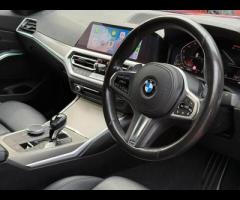 BMW 3 Series Premium Vehicles present this BMW 3 Series 320d M Sport xDrive. Finished in the M Sport - 39
