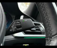 BMW 3 Series Premium Vehicles present this BMW 3 Series 320d M Sport xDrive. Finished in the M Sport - 54