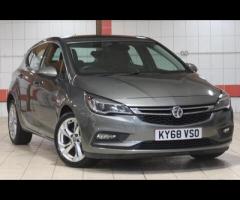 Vauxhall Astra This 2018 Vauxhall Astra 1.6 CDTi BlueInjection SRi Nav Hatchback with only 66400 mil - 2