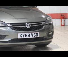 Vauxhall Astra This 2018 Vauxhall Astra 1.6 CDTi BlueInjection SRi Nav Hatchback with only 66400 mil - 4