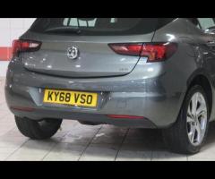 Vauxhall Astra This 2018 Vauxhall Astra 1.6 CDTi BlueInjection SRi Nav Hatchback with only 66400 mil - 18