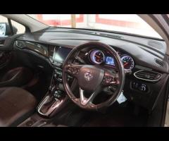 Vauxhall Astra This 2018 Vauxhall Astra 1.6 CDTi BlueInjection SRi Nav Hatchback with only 66400 mil - 32