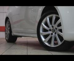 Alfa Romeo Giulietta This 2011 Alfa Romeo Giulietta 1.4 TB MultiAir Veloce Hatchback with a mileage - 7