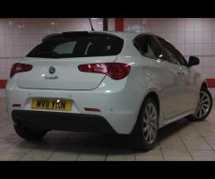 Alfa Romeo Giulietta This 2011 Alfa Romeo Giulietta 1.4 TB MultiAir Veloce Hatchback with a mileage - 16