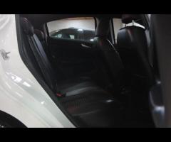 Alfa Romeo Giulietta This 2011 Alfa Romeo Giulietta 1.4 TB MultiAir Veloce Hatchback with a mileage - 42