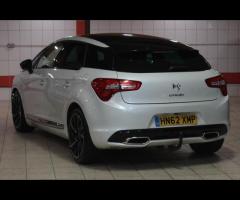 Citroen DS5 This 2012 Citroen DS5 2.0 HDi DSport Hatchback with 78623 miles on the clock is a sleek - 16