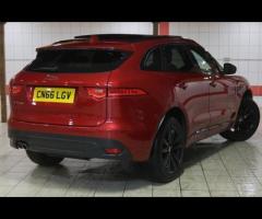 Jaguar F-PACE This 2016 Jaguar F-Pace 2.0 D180 R-Sport SUV, with 101572 miles on the clock, is a Die - 14