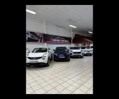 SEAT Leon This 2014 SEAT Leon 1.4 TSI ACT FR Hatchback has a mileage of 121,333 miles and runs on pe - 21