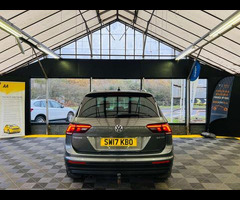 Volkswagen Tiguan 2.0 Tiguan SE TDI BlueMotion Technology Semi-Auto 5dr - 8