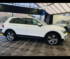 Volkswagen Tiguan 2.0 Tiguan SEL TDI BlueMotion Technology 4Motion Semi-Auto 4WD 5dr - 3