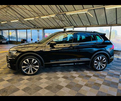 Volkswagen Tiguan 2.0 Tiguan R-Line TSi BlueMotion Technology 4Motion Semi-Auto 4WD 5dr - 5