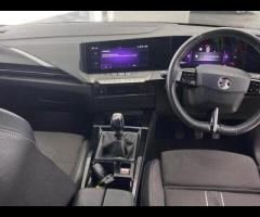 Vauxhall Astra This 2024 Vauxhall Astra Turbo GS is a superb example, having had only one owner sinc - 3