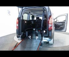 Peugeot Rifter HPI Clear - 1 Owner - Peugeot Service History - 36 Months Warranty available + Superb - 33