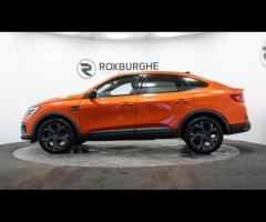 Renault Arkana This 2022 Renault Arkana E-TECH r.s. line is a superb example, having been owned by j - 4