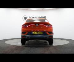 Renault Arkana This 2022 Renault Arkana E-TECH r.s. line is a superb example, having been owned by j - 7