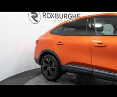 Renault Arkana This 2022 Renault Arkana E-TECH r.s. line is a superb example, having been owned by j - 14