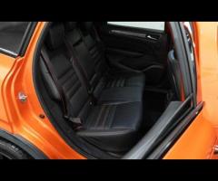 Renault Arkana This 2022 Renault Arkana E-TECH r.s. line is a superb example, having been owned by j - 33