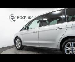 Ford Galaxy This 2021 Ford Galaxy Titanium is a superb example - This seven seater MPV boasts a powe - 19