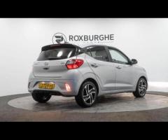 Hyundai i10 This 2022 Hyundai i10 Premium is a superb example, boasting exceptionally low mileage fo - 8