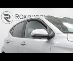 Hyundai i10 This 2022 Hyundai i10 Premium is a superb example, boasting exceptionally low mileage fo - 12