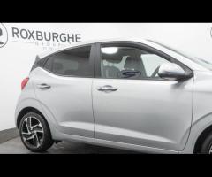 Hyundai i10 This 2022 Hyundai i10 Premium is a superb example, boasting exceptionally low mileage fo - 13