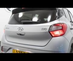 Hyundai i10 This 2022 Hyundai i10 Premium is a superb example, boasting exceptionally low mileage fo - 17