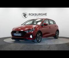 Hyundai i20 This 2022 Hyundai i20 T-GDi SE Connect is a superb example, having been owned by just on - 9