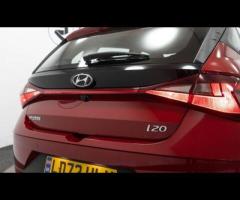 Hyundai i20 This 2022 Hyundai i20 T-GDi SE Connect is a superb example, having been owned by just on - 17