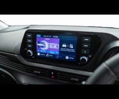 Hyundai i20 This 2022 Hyundai i20 T-GDi SE Connect is a superb example, having been owned by just on - 27