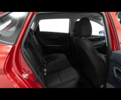 Hyundai i20 This 2022 Hyundai i20 T-GDi SE Connect is a superb example, having been owned by just on - 32