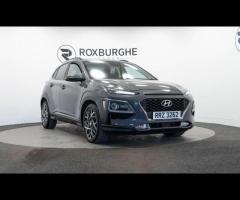 Hyundai KONA This 2020 Hyundai KONA h GDi Premium SE is a standout choice, having been cherished by