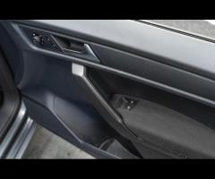 Volkswagen Caddy Maxi HPI Clear - 1 Owner - VW Service History - 36 Months Warranty available + Supe - 22