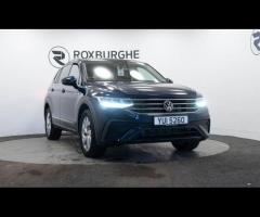 Volkswagen Tiguan Allspace This 2022 Volkswagen Tiguan Allspace TSI Life offers a superb ownership p