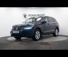 Volkswagen Tiguan Allspace This 2022 Volkswagen Tiguan Allspace TSI Life offers a superb ownership p - 3