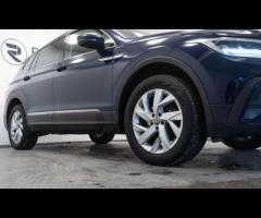 Volkswagen Tiguan Allspace This 2022 Volkswagen Tiguan Allspace TSI Life offers a superb ownership p - 11